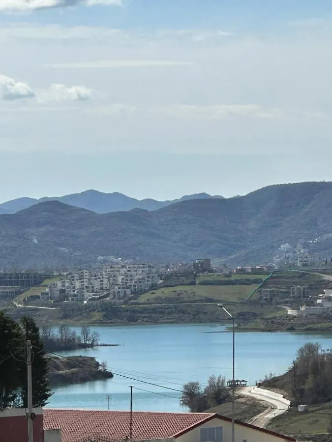 Studio Apartment Lake View Tirana